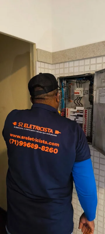 troca de quadro de distribuição predial
