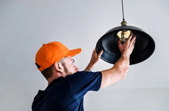 Instalação de Luminária Pendente